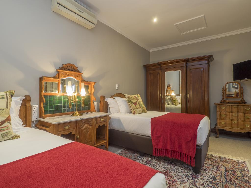 קניסנה Madison Manor Boutique Hotel מראה חיצוני תמונה